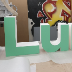 logo Luminess — Réalisation d’un logo en polysyrène