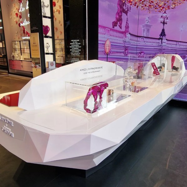 Comptoir Lancôme - Richard Orlinski