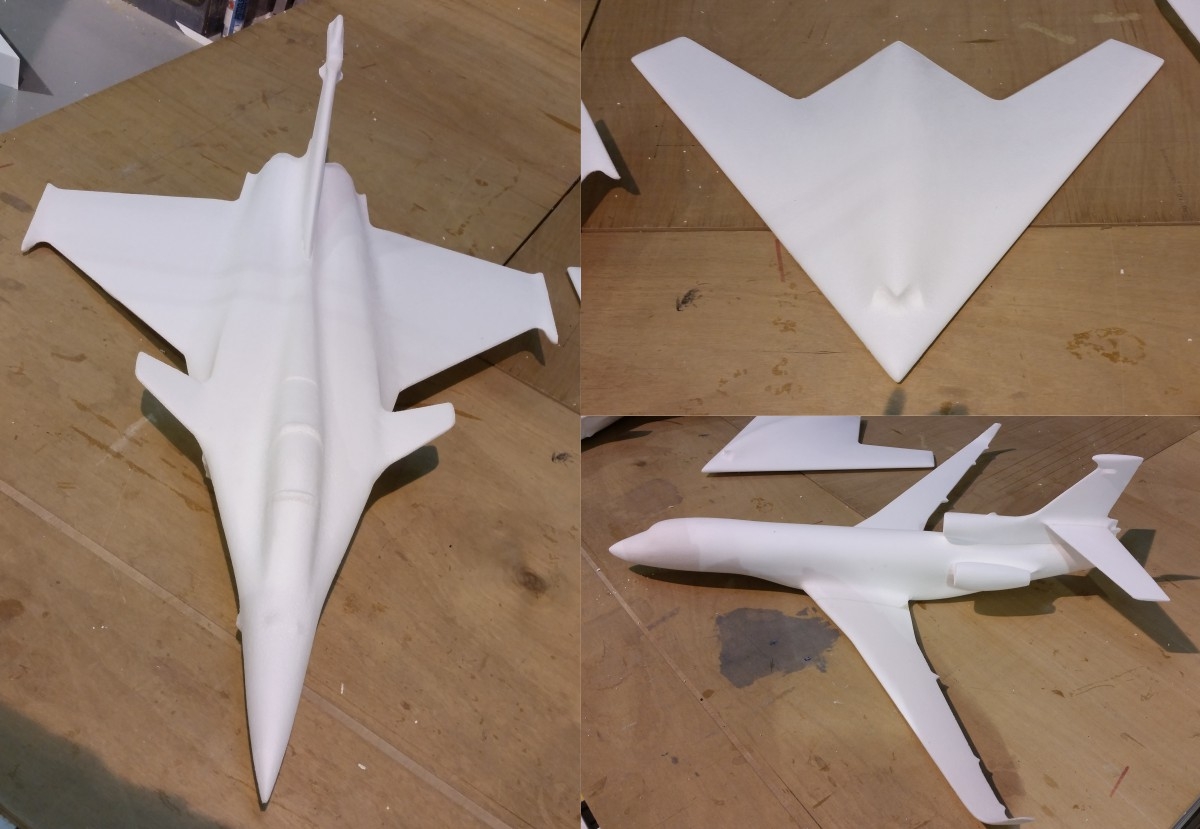 Avions en polystyrène — Reproduction d’avions en polystyrène expansé pour une pâtisserie - longueur 80 cm