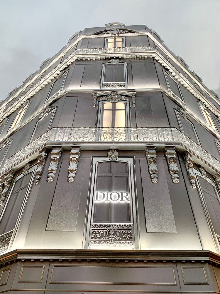 DIOR — Habillage du chantier DIOR
