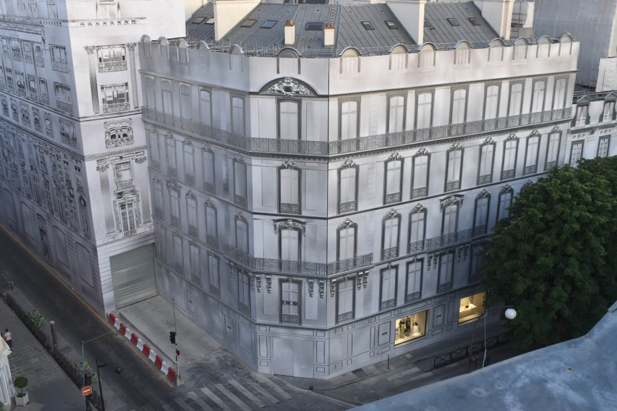 DIOR — Habillage du chantier DIOR
