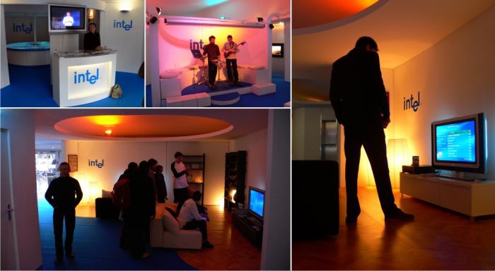 Stand Intel - ambiance — Étude, conception, fabrication et installation d’une exposition sur 300 m². Cloisons en polystyrène, mobilier en mélaminé et métal.