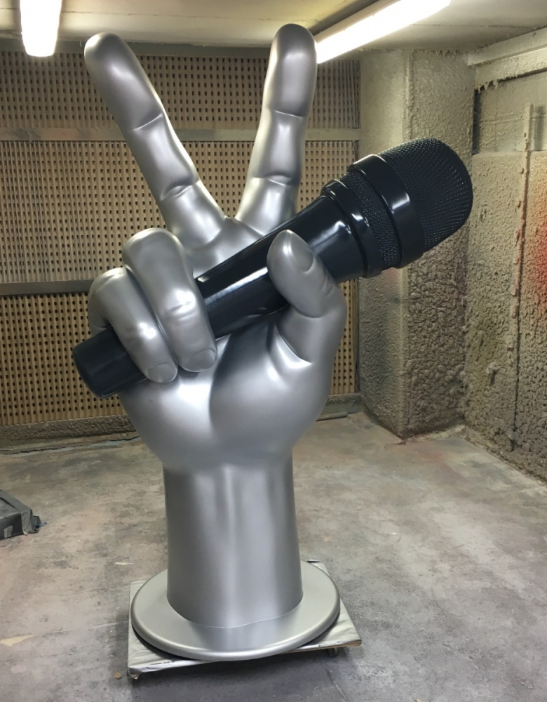 The Voice — Fabrication de la main The Voice pour le musée Grévin