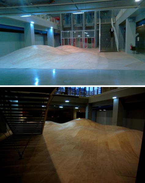 Sol - Vincent Lamouroux - Paris — Réalisation d’un sol en bois pour Vincent Lamouroux dans le cadre d'une exposition à Beaubourg Paris. ~150 m² d'usinage de support en contre-plaqué et plaquage de bois sur formes non développables.