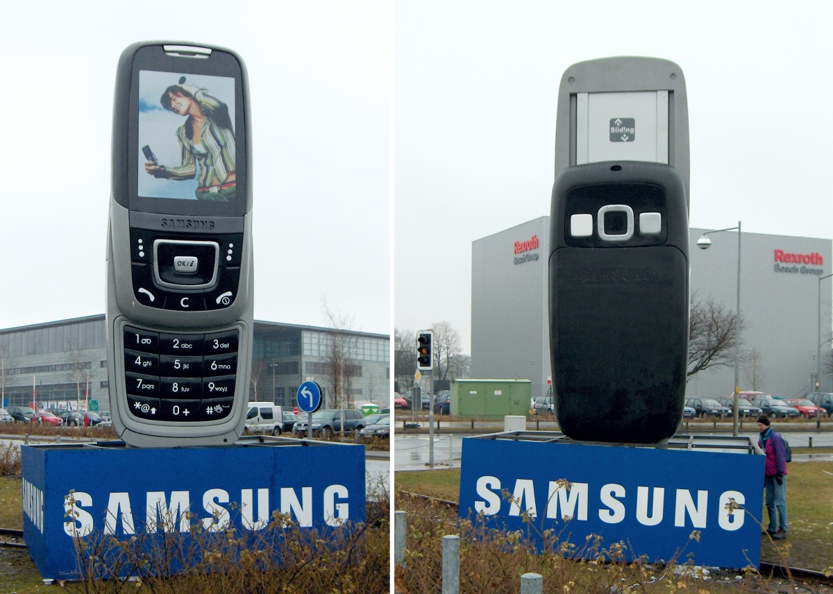 Samsung — Réalisation d’un téléphone Samsung Hauteur 6 mètres à Hannovre en Allemagne