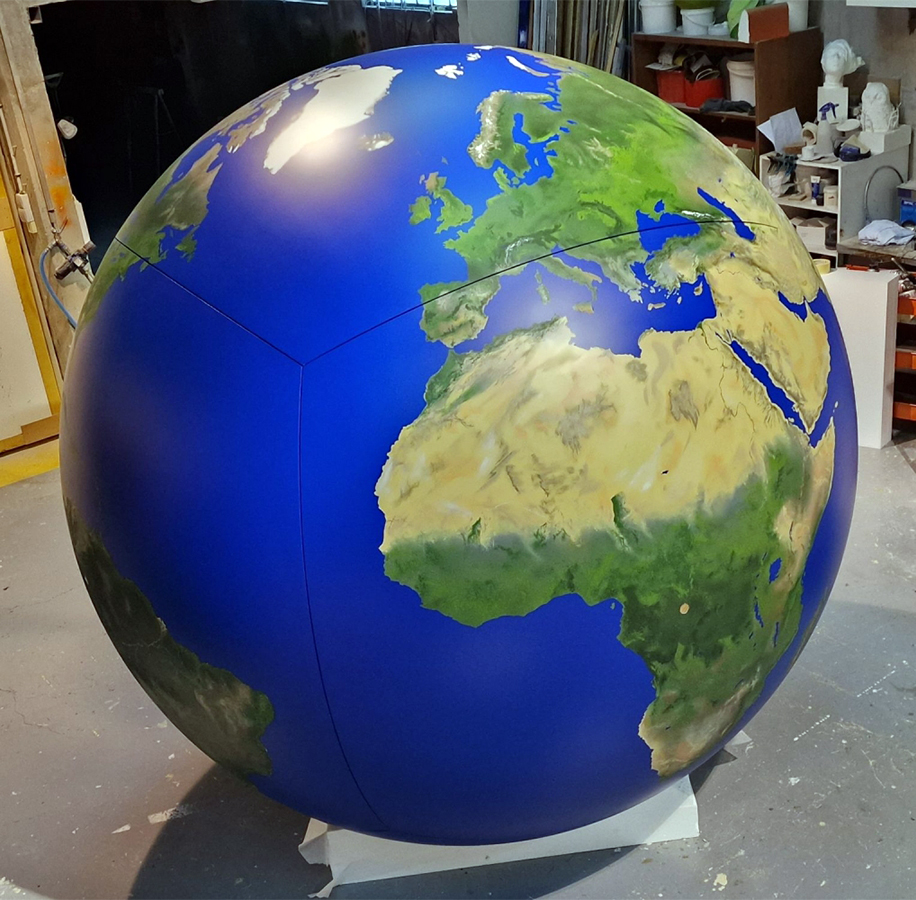 Globe terrestre Alstom